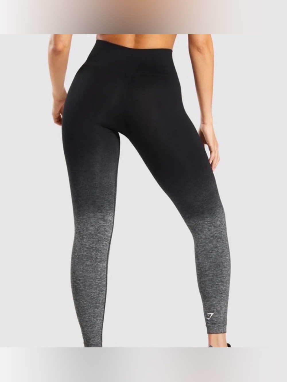 GYMSHARK Women’s Black/Gray Ombré Legging SIZE SMALL